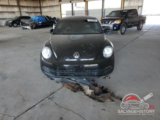3VWJP7AT3DM685144 2013 VOLKSWAGEN BEETLE photo no. 5