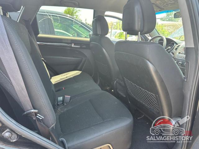 5XYKT3A60FG619754 2015 KIA SORENTO photo no. 6
