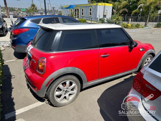 WMWMF7C57ATZ72093 2010 MINI COOPER photo no. 6