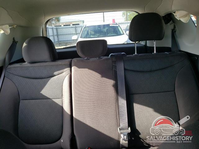 KNDJN2A21H7449790 2017 KIA SOUL photo no. 10