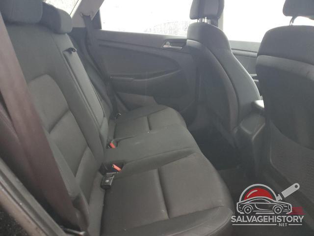 KM8J33A28GU238674 2016 HYUNDAI TUCSON photo no. 11