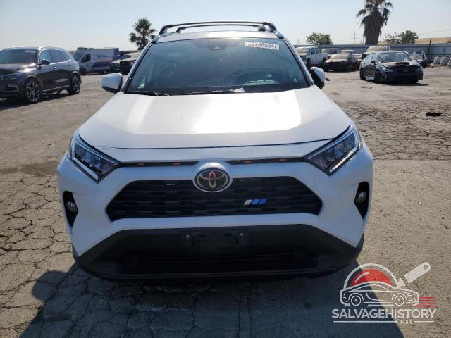 2T3W1RFV2LW080626 2020 TOYOTA RAV4 photo no. 5
