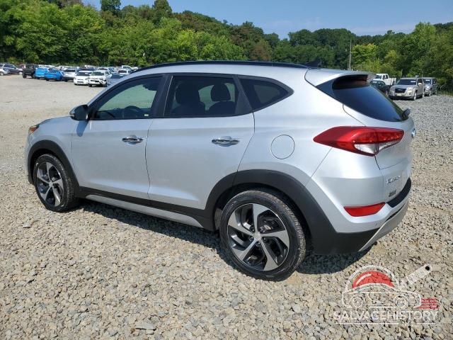KM8J3CA29JU669502 2018 HYUNDAI TUCSON photo no. 2