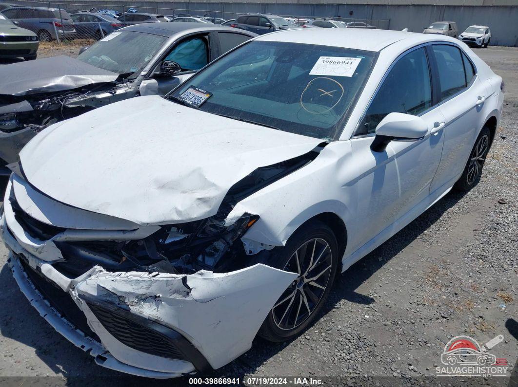 4T1G31AK8NU589676 2022 TOYOTA CAMRY photo no. 2