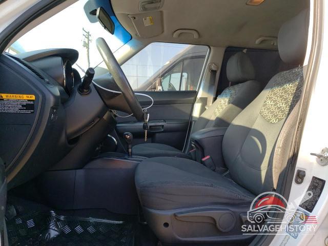 KNDJT2A29A7702446 2010 KIA SOUL photo no. 7