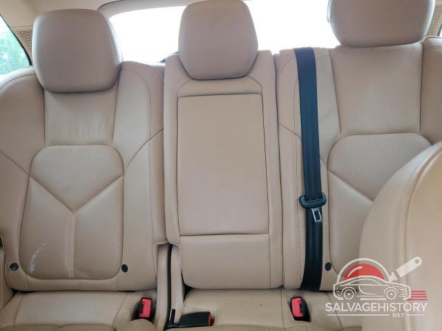 WP1AF2A23ELA35201 2014 PORSCHE CAYENNE photo no. 10