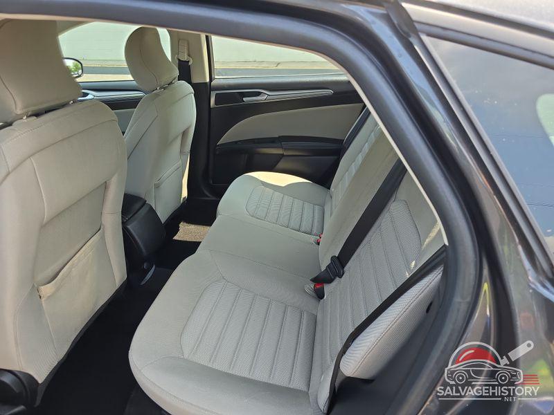 3FA6P0G78KR143098 2019 FORD FUSION photo no. 4