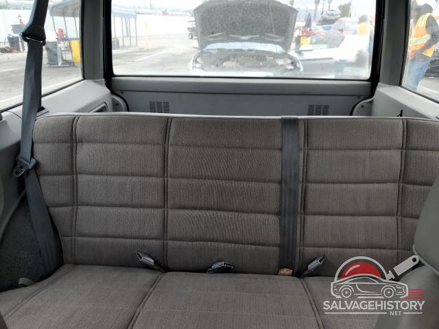 1J4FJ88S6NL240133 1992 JEEP GRAND CHER photo no. 10