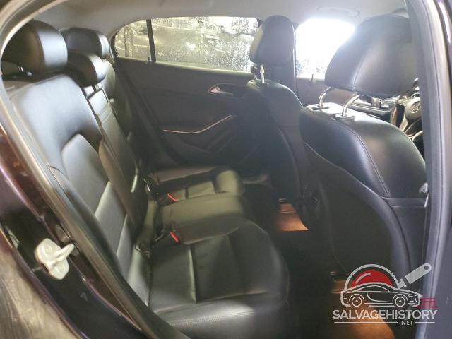 WDCTG4GB2FJ069227 2015 MERCEDES-BENZ GLA-CLASS photo no. 10