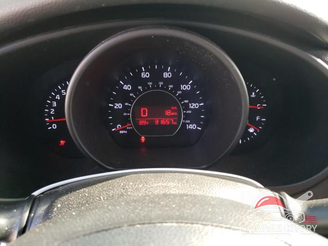 KNDJN2A21H7449790 2017 KIA SOUL photo no. 9