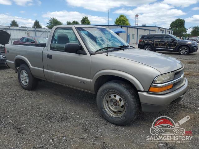 1GCDT14W5YK137867 2000 CHEVROLET S10 photo no. 4