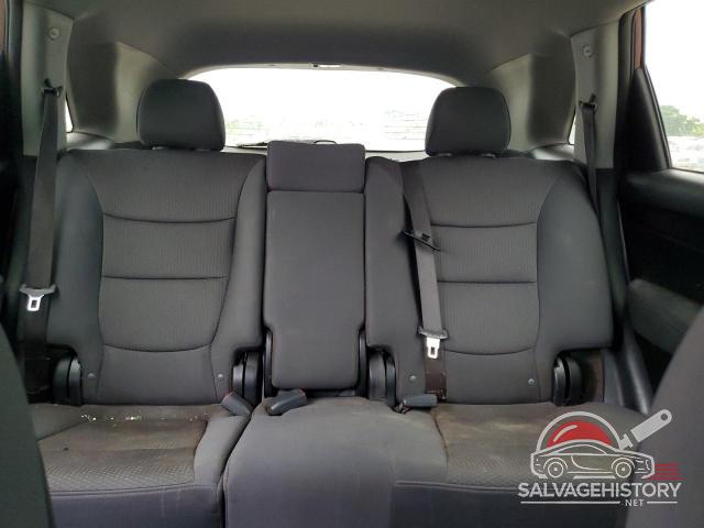 5XYKT3A1XDG320662 2013 KIA SORENTO photo no. 10