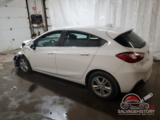 3G1BE6SM5JS611688 2018 CHEVROLET CRUZE photo no. 2