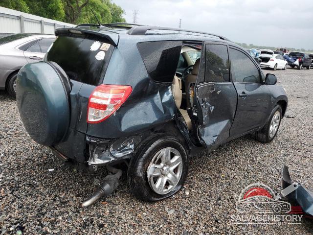 JTMZF4DV0A5022409 2010 TOYOTA RAV4 photo no. 3