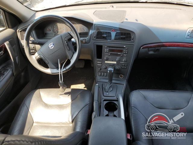 YV1SZ59HX41161325 2004 VOLVO XC70 photo no. 8