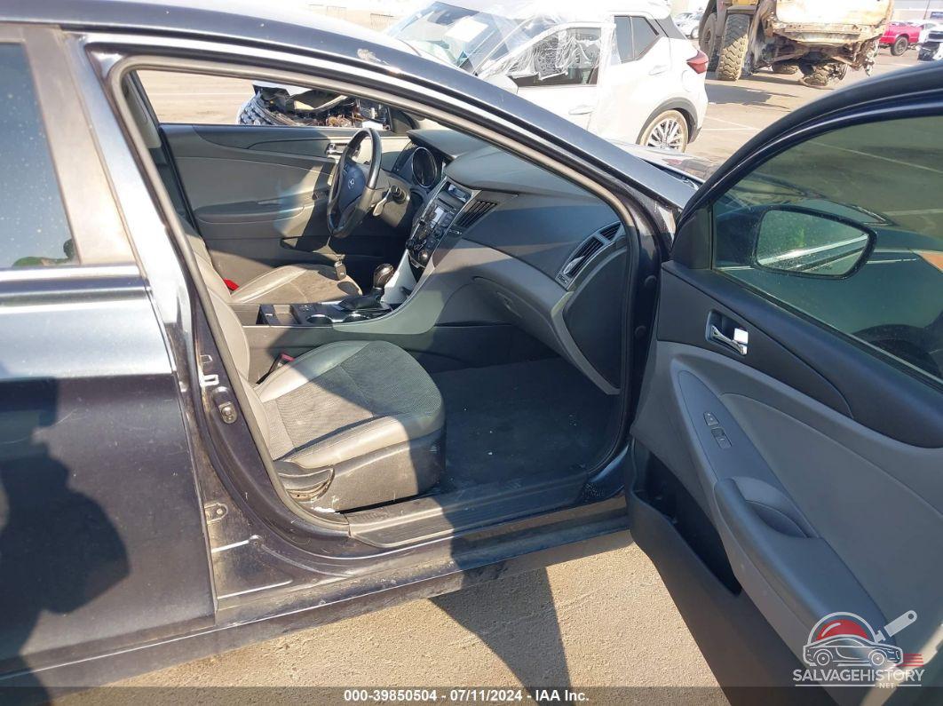 5NPEC4AC4DH611980 2013 HYUNDAI SONATA photo no. 5