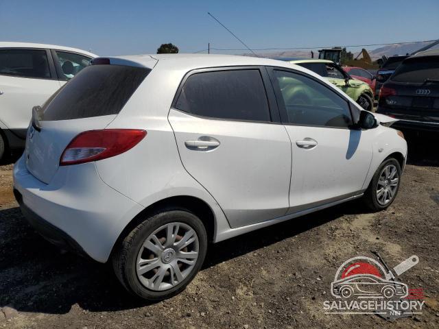 JM1DE1KZ0D0156579 2013 MAZDA 2 photo no. 3