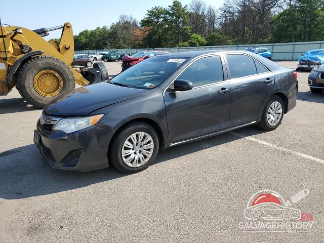 4T1BD1FK1EU141389 2014 TOYOTA CAMRY photo no. 9