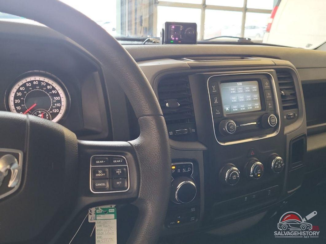 1C6RR7ST3KS599732 2019 RAM 1500 CLASSIC photo no. 6