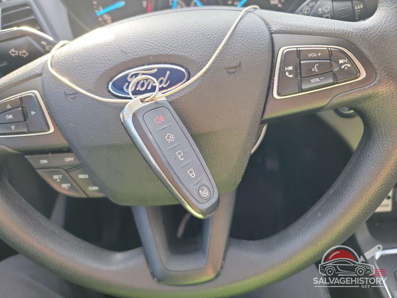 1FMCU9GD9KUA26358 2019 FORD ESCAPE photo no. 7