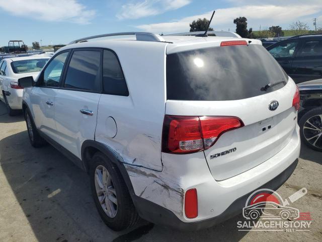 5XYKTCA66FG566476 2015 KIA SORENTO photo no. 2