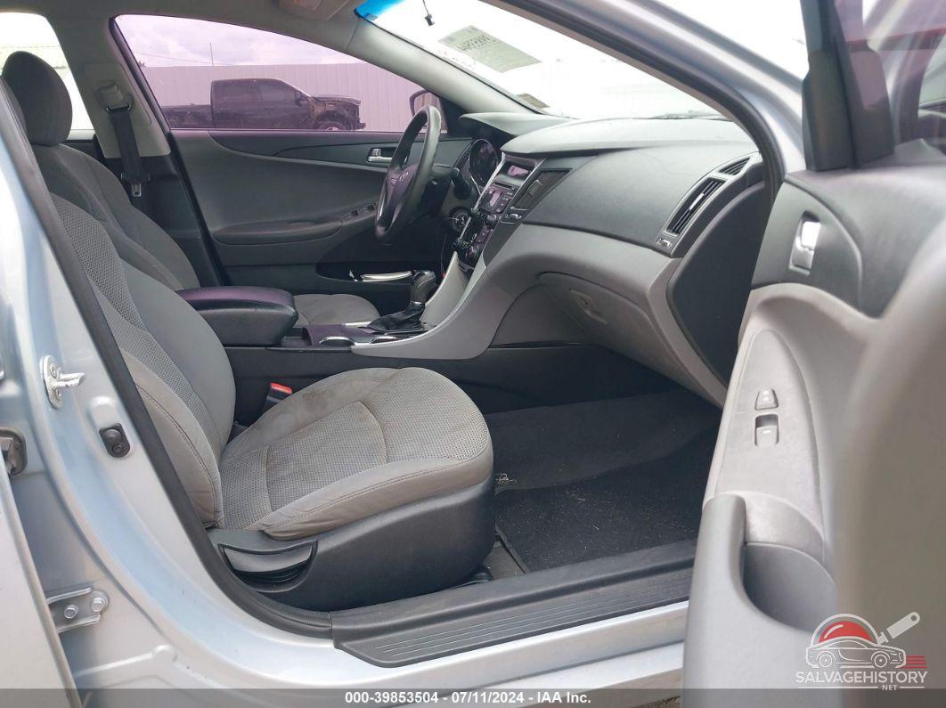 5NPEB4AC8DH772920 2013 HYUNDAI SONATA photo no. 5