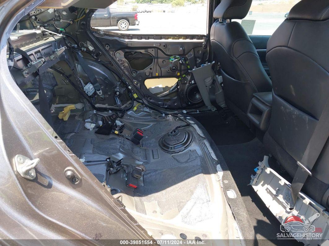 4T1G11AK4LU967849 2020 TOYOTA CAMRY photo no. 8