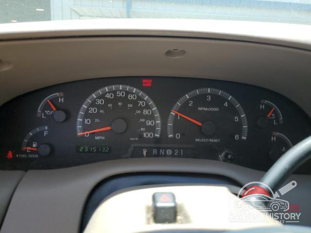 1FTRW07692KD36365 2002 FORD F-150 photo no. 9