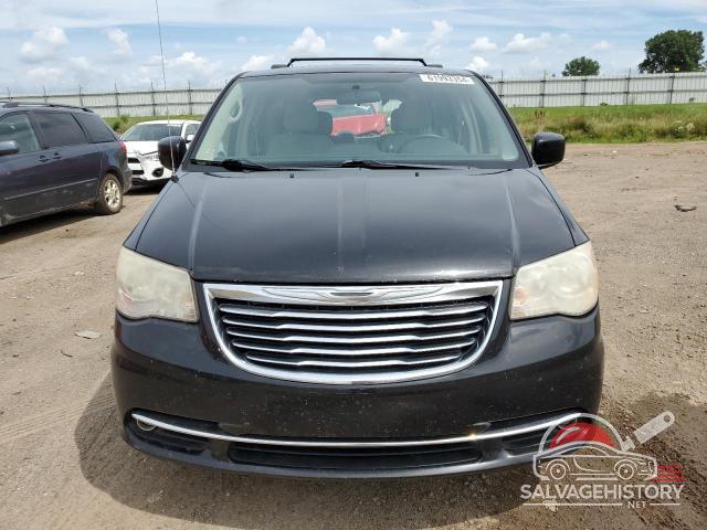 2A4RR5DG4BR605174 2011 CHRYSLER MINIVAN photo no. 5