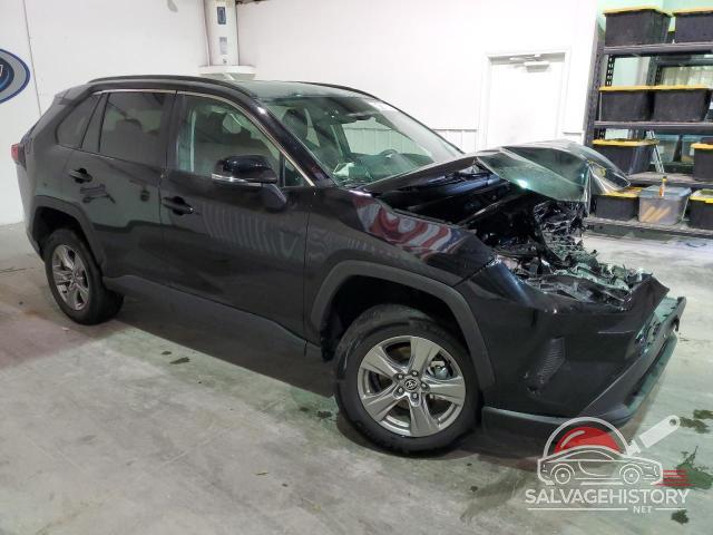 2T3W1RFV6RW333858 2024 TOYOTA RAV4 photo no. 4