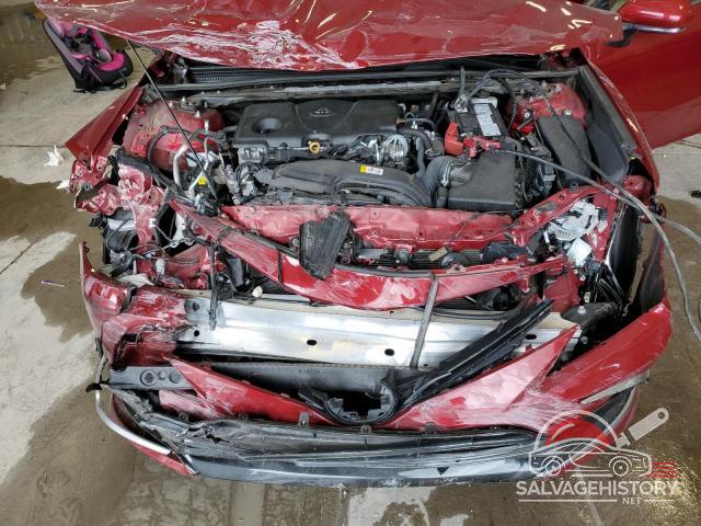 4T1R11AK6NU640056 2022 TOYOTA CAMRY photo no. 11