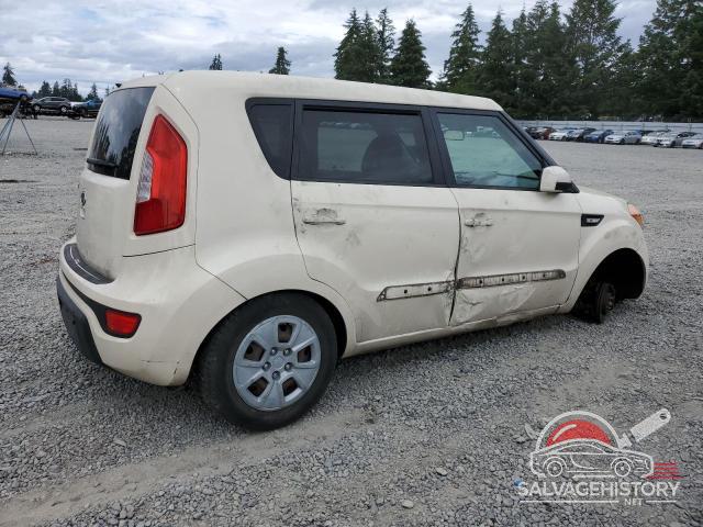 KNDJT2A51C7467733 2012 KIA SOUL photo no. 3