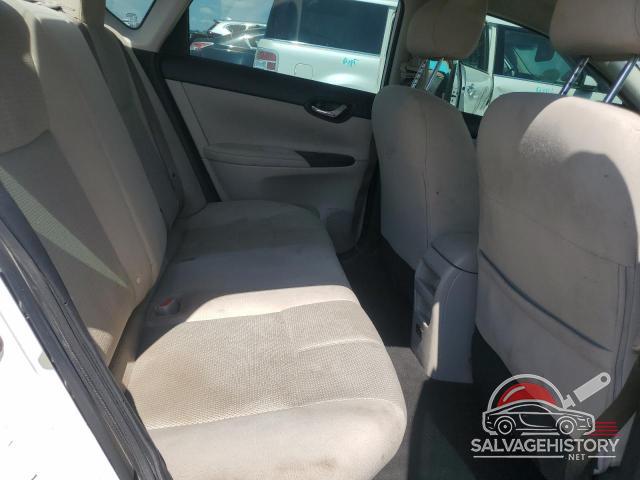 3N1AB7APXHY319638 2017 NISSAN SENTRA photo no. 10