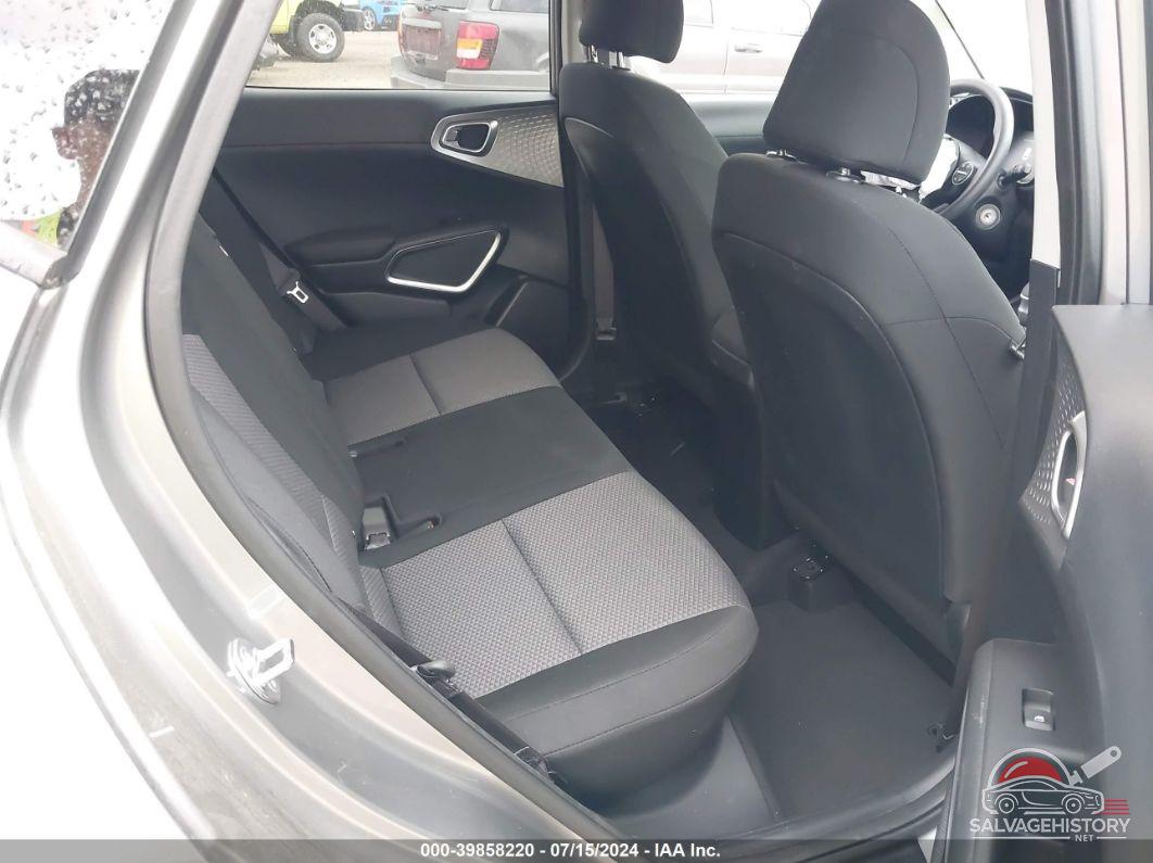 KNDJ23AU9P7876892 2023 KIA SOUL photo no. 8