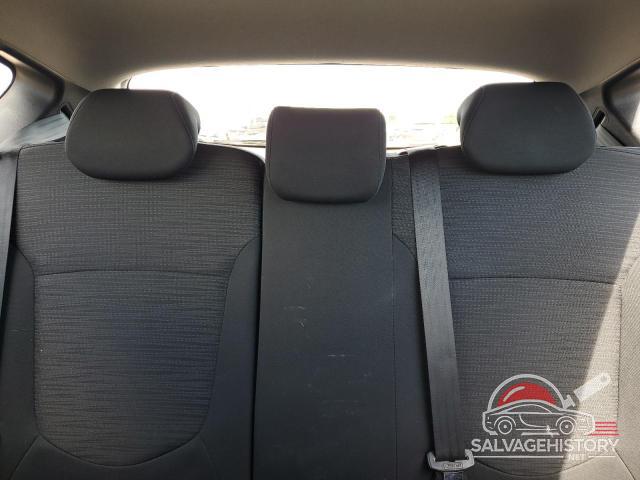 KMHCT5AE2HU300473 2017 HYUNDAI ACCENT photo no. 10