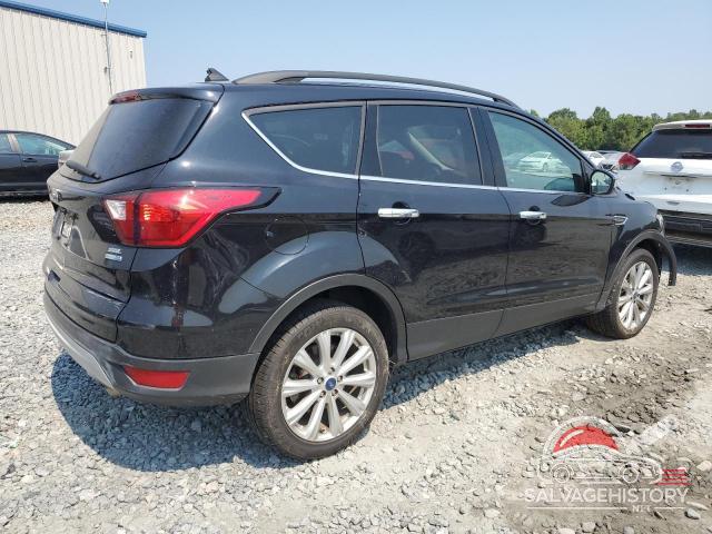 1FMCU9HD5KUC36356 2019 FORD ESCAPE photo no. 3