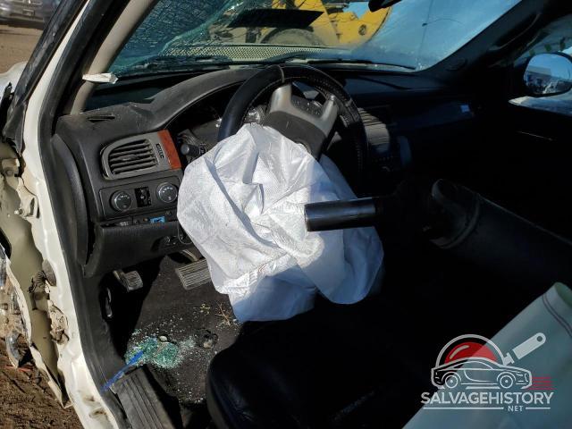 3GTP2WE31BG180280 2011 GMC SIERRA photo no. 8