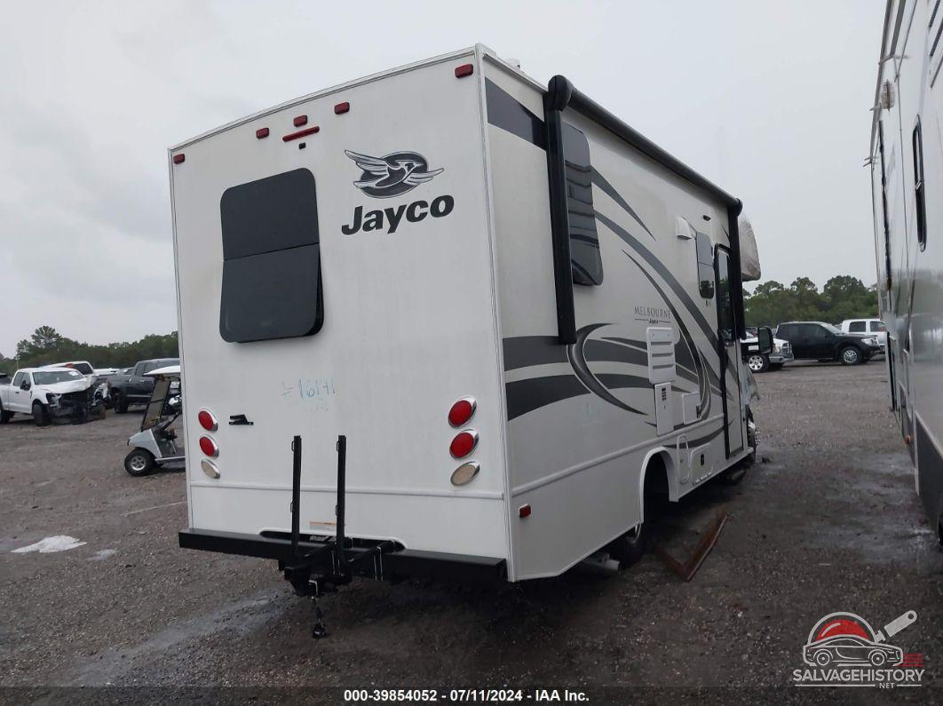 W1X8E33Y4LN118907 2020 MERCEDES SPRINTER 3500XD JAYCO MOTOR HOME photo no. 4