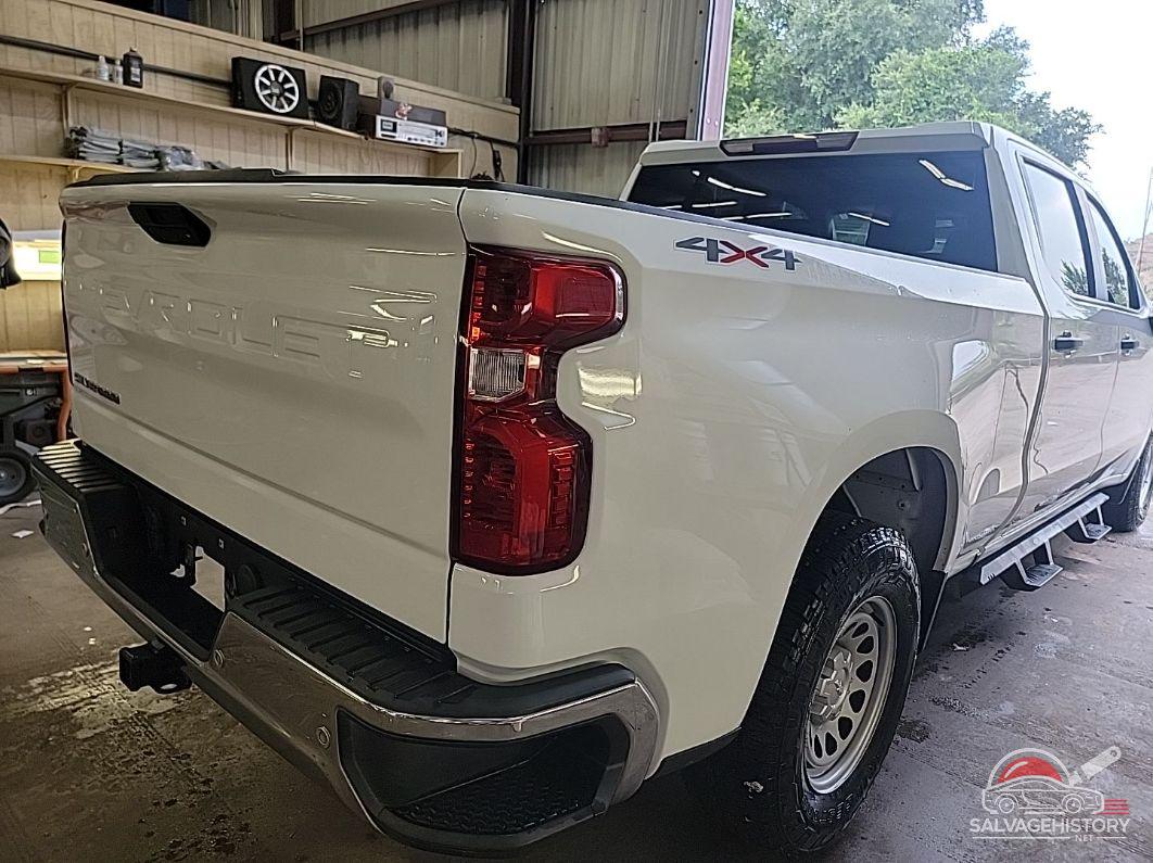 3GCUYAEF7KG216519 2019 CHEVROLET SILVERADO 1500 photo no. 6