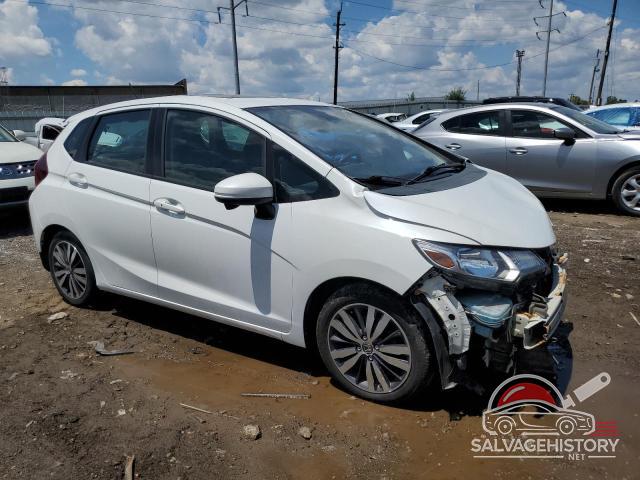 3HGGK5H88FM728298 2015 HONDA FIT photo no. 4