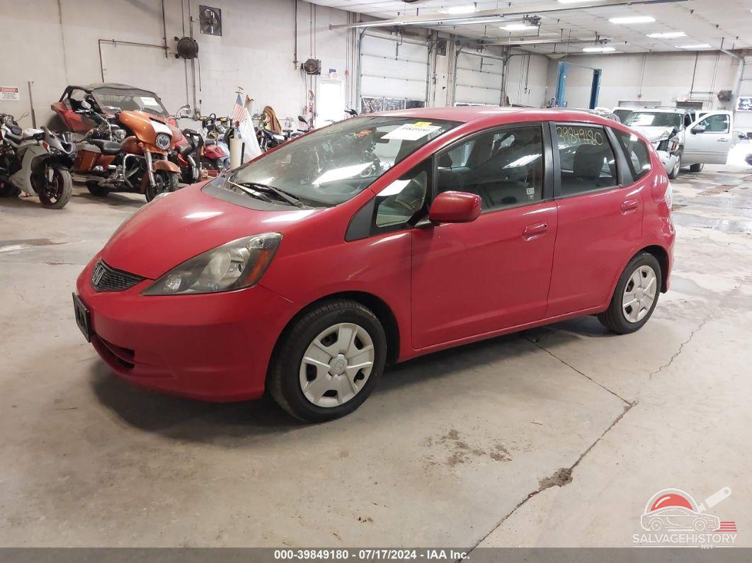 JHMGE8H35DC010278 2013 HONDA FIT photo no. 2