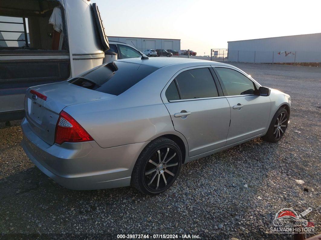 3FAHP0HAXCR401044 2012 FORD FUSION photo no. 4