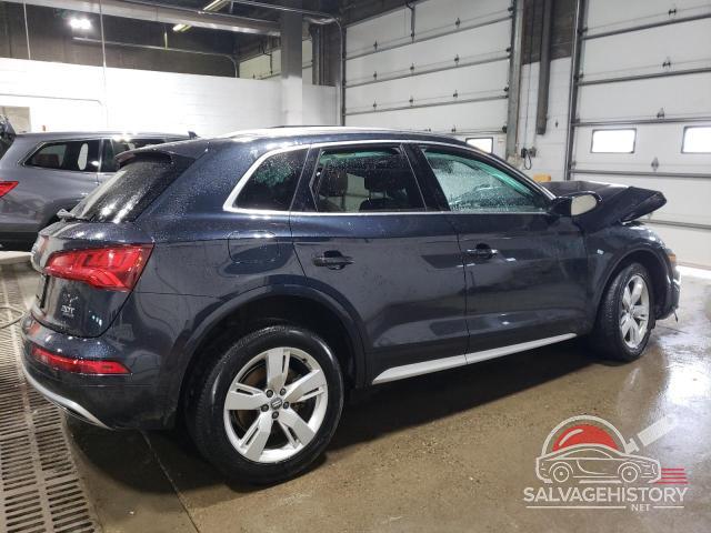 WA1BNAFY2J2192101 2018 AUDI Q5 photo no. 3