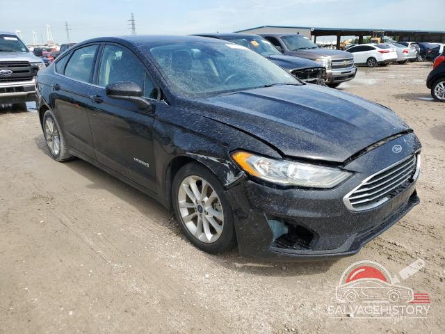 3FA6P0LU9KR121106 2019 FORD FUSION photo no. 4