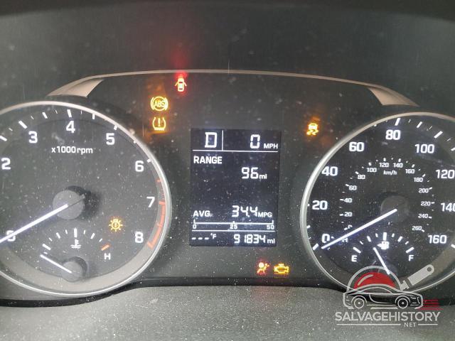 5NPD84LF3HH038063 2017 HYUNDAI ELANTRA photo no. 9