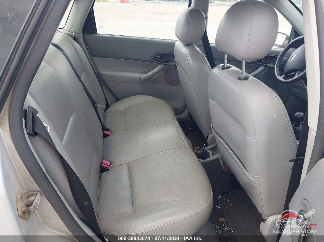 1FAFP34N65W221531 2005 FORD FOCUS photo no. 8