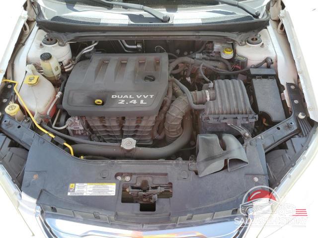 1C3BC2FB8BN520784 2011 CHRYSLER 200 photo no. 11