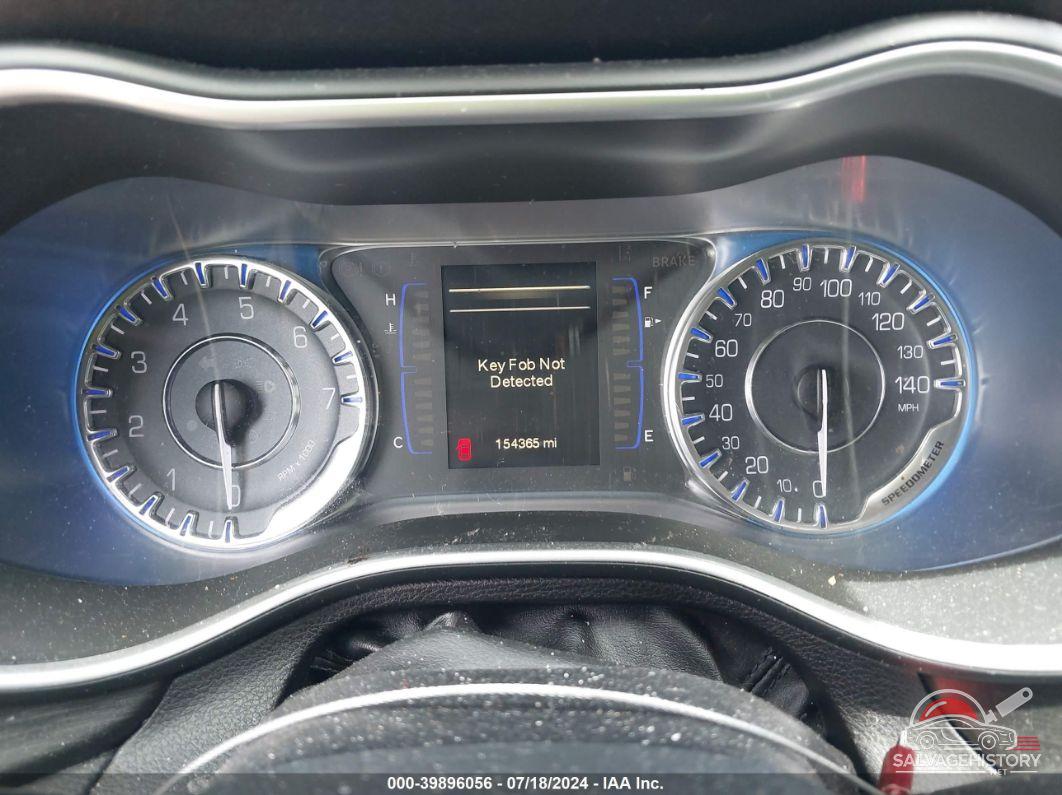1C3CCCAB5FN684517 2015 CHRYSLER 200 photo no. 7