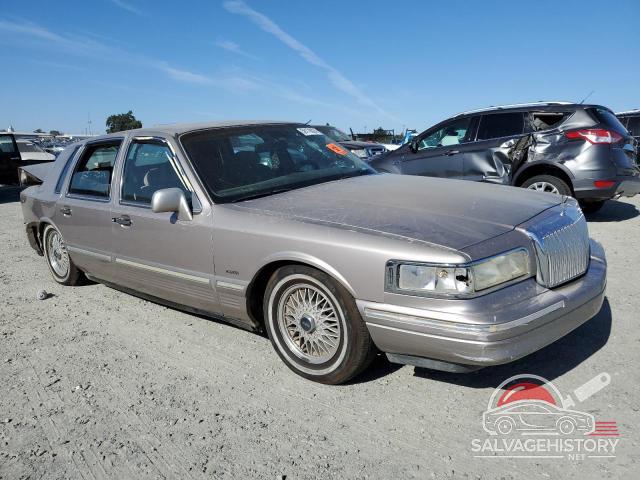1LNLM82WXSY648639 1995 LINCOLN TOWNCAR photo no. 4