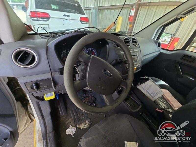 NM0LS7BN8DT140954 2013 FORD TRANSIT CONNECT photo no. 4